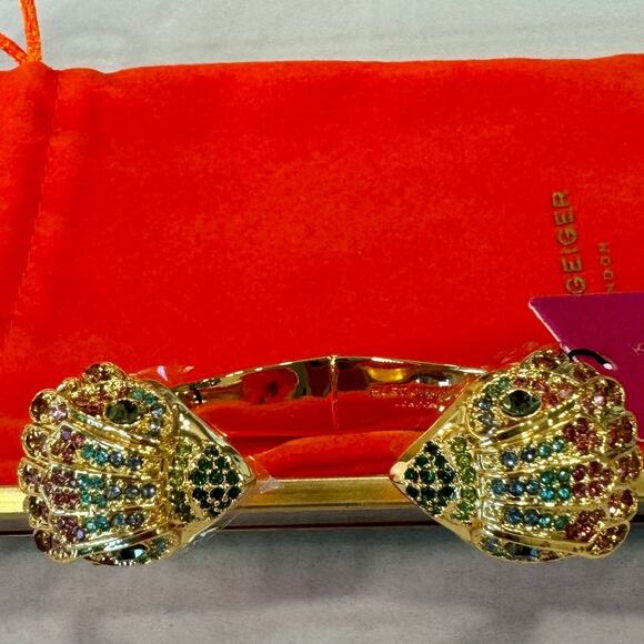 Kurt Geiger Eagle Head Hinged Bangle - Picture 7 of 13